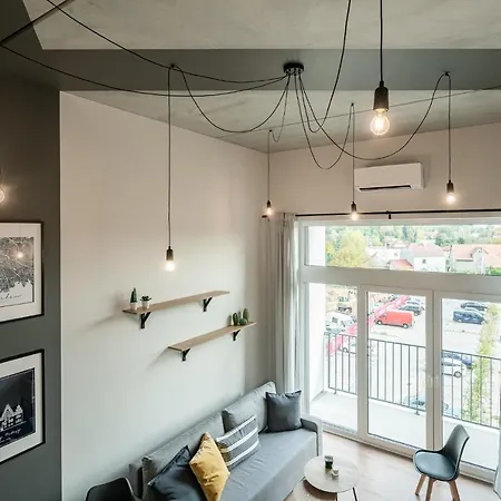 Przy Lotnisku Apartment Breslau